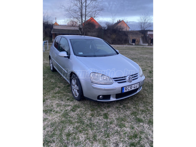 VOLKSWAGEN GOLF V 1.9 PD TDI Trendline