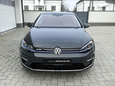 VOLKSWAGEN GOLF VII e-Golf LED/Navi/Radar/Táv.Temp/Ü.Fűtés/16Alu!!!