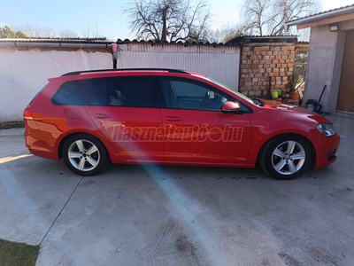 VOLKSWAGEN GOLF VII Variant 2.0 TDI Comfortline DSG