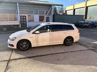 VOLKSWAGEN GOLF VII Variant 2.0 TDI Highline DSG