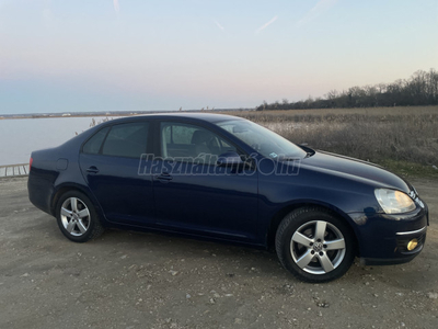 VOLKSWAGEN JETTA 1.4 Tsi Sportline