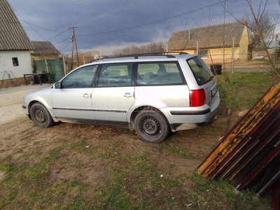 VOLKSWAGEN PASSAT V 1.9 PD TDI Comfortline