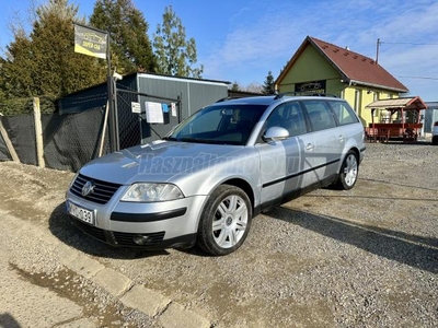 VOLKSWAGEN PASSAT V Variant 1.9 PD TDI Highline BŐR! FRISS MÜSZAKI!