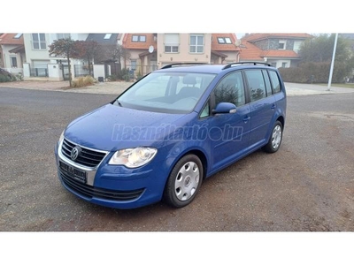 VOLKSWAGEN TOURAN 1.9 PD TDi Trendline 7 SZEMÉLYES - FRISS MŰSZAKIS!