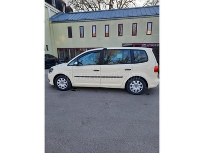 VOLKSWAGEN TOURAN 2.0 CR TDI Highline [7 személy]