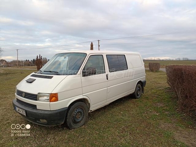 VOLKSWAGEN TRANSPORTER 2.5 Mixto