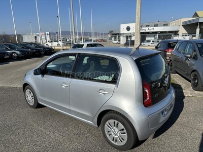 VOLKSWAGEN UP Up! 1.0 Move Up! Mo-i. klima!!