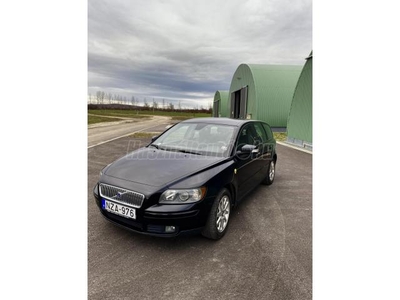 VOLVO V50 2.0 Momentum