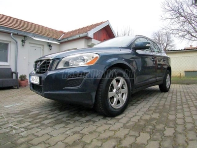 VOLVO XC60 2.4 D