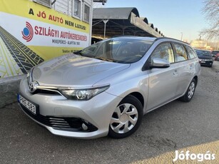 Toyota Auris Touring Sports 1.33 Live TSS ITT é...