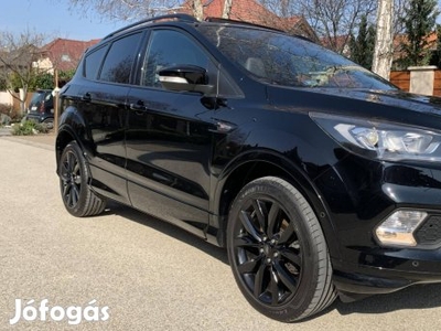 Ford Kuga 1.5 Ecoboost ST-Line Black Edition GA...