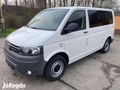 Volkswagen Transporter T5 Mikrobusz 2.0 CR TDI...