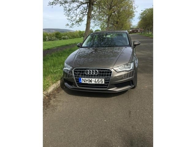 AUDI A3 Limousine 1.4 TFSI Ambiente CoD S-tronic