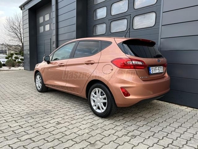 FORD FIESTA 1.1 Trend Technology SZERVIZKÖNYV / KLÍMA / ÜLÉSFŰTÉS / 2x SZÉLVÉDŐ FŰTÉS