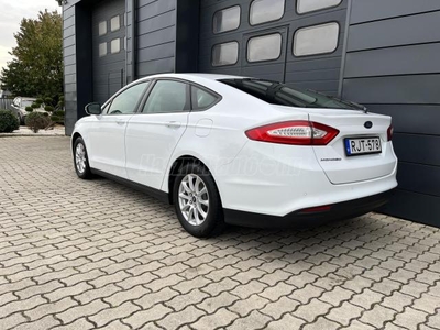 FORD MONDEO 1.5 EcoBoost Business SZERVIZKÖNYV / 27% ÁFÁS / NAVI / KORMÁNYFŰTÉS / 1.TULAJ / MAGYARORSZÁG-i