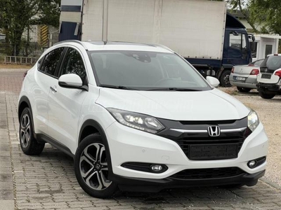 HONDA HR-V 1.5 Executive CVT Led.Navi.Panoráma