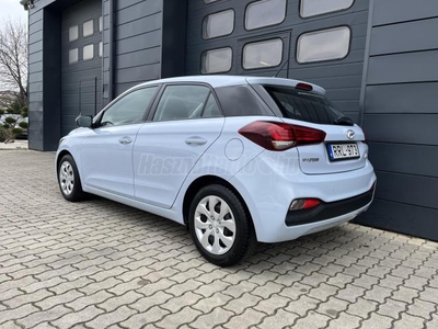 HYUNDAI I20 1.25 LP Comfort SZERVIZKÖNYV / 27% ÁFÁS / 1.TULAJ / AQUA BLUE / MAGYARORSZÁG-i / KLÍMA / TOLATÓR