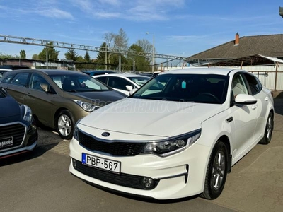 KIA OPTIMA 1.7 CRDI LX 141Le!Magyarországon vásárolt!Szervizkönyves!Navigáció.Led.Tolatókamera!