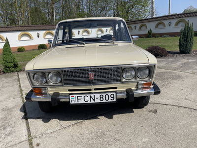 LADA 1500