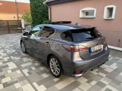 LEXUS CT 200h Jubileum (Automata)