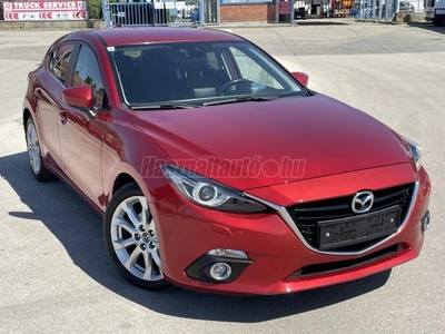 MAZDA 3 Sport 2.0 Revolution Top 122000KM HEAD UP LED FÉNYSZÓRÓ BOSE HIFI 18KF ÜLÉSFŰTÉS