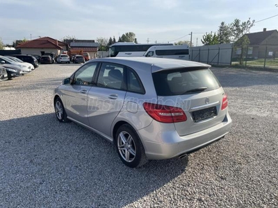 MERCEDES-BENZ B 220 CDI d 7G-DCT 195 E KM. XENON. NAVI