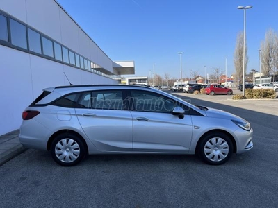 OPEL ASTRA K Sports Tourer 1.4 T Enjoy Magyarországi. Újszerű állapot!