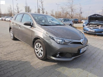 TOYOTA AURIS 1.6 Active Comfort 132 LE / MAGYARORSZÁGI / 1 TULAJ / SZERVÍZKÖNYV / GARANCIA / ÜLÉSFŰTÉS / DIGIT K