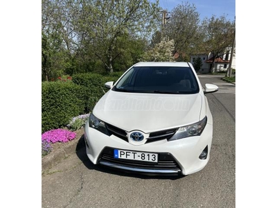 TOYOTA AURIS 1.8 HSD Lounge (Automata)