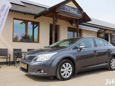 Toyota Avensis 1.6 Vezetett Szervizkönyv - Máso...