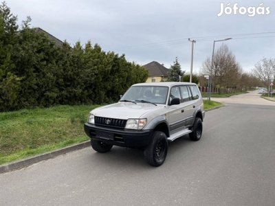 Toyota Land Cruiser 3.0 TD LX KJ 95 Szép megkím...