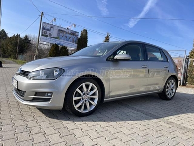 VOLKSWAGEN GOLF VII 1.6 TDI BMT Trendline DSG / Érintőkijelző / Tempomat / Ülésfűt./ NAVI / Esőszenzor / 17felni /