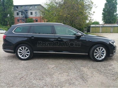 VOLKSWAGEN PASSAT VIII 1.4 TSI GTE Plug-In-Hybrid DSG HIGHLINE