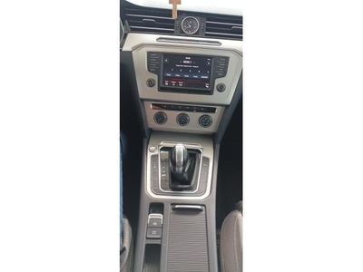 VOLKSWAGEN PASSAT VIII Variant 2.0 TDI BMT Comfortline DSG