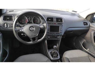 VOLKSWAGEN POLO 1.0 MPI Comfortline R-Line.új szalon állapot