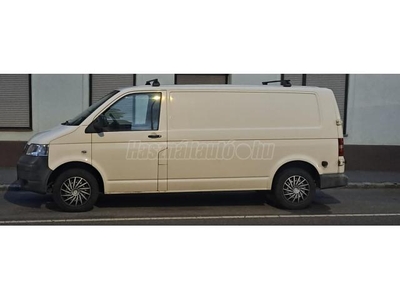 VOLKSWAGEN TRANSPORTER T5 1.9 TDI