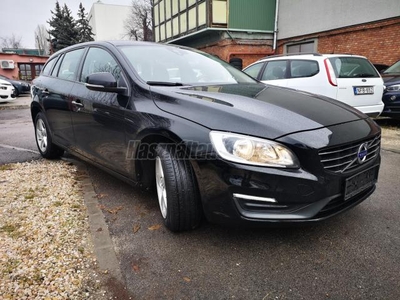 VOLVO V60 2.0 D [D3] Kinetic ÁFÁS