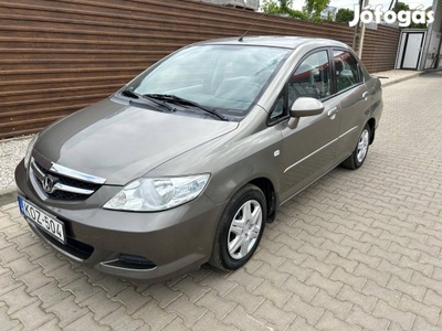 Honda City 1.4 LS Magyar---136.000km---Sérülésm...