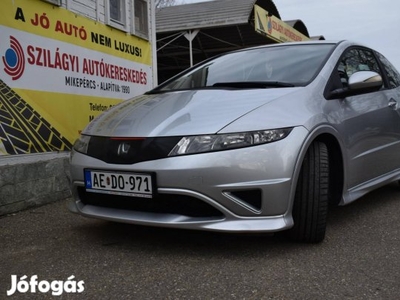 Honda Civic 2.2 Ctdi Type-S Friss Műszaki