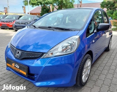 Honda Jazz 1.2 S 2. Tulaj. Végig Vezetett SZERV...