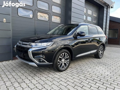 Mitsubishi Outlander 2.2 DI-D Instyle Navi 4WD...