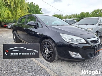 Opel Astra J 1.6 Friss műszakival friss olaj+sz...