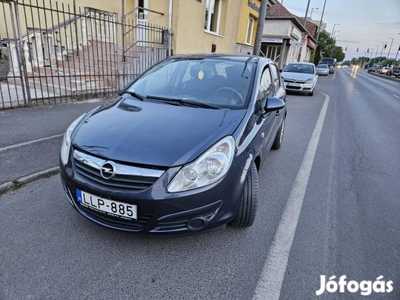 Opel Corsa D 1.2 Cosmo