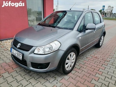 Suzuki SX4 1.5 GLX AC