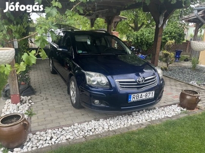 Toyota avensis t25