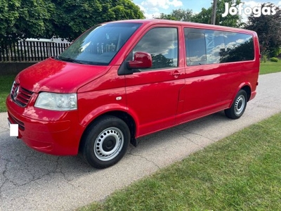 Volkswagen T5 Transporter Caravelle Long 9 személyes