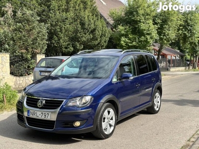 Volkswagen Touran Cross2.0 PD TDI DSG DPF Gyöny...