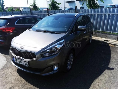 KIA CARENS 1.6 GDI EX