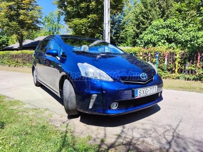 TOYOTA PRIUS+ 1.8 HSD Executive e-CVT