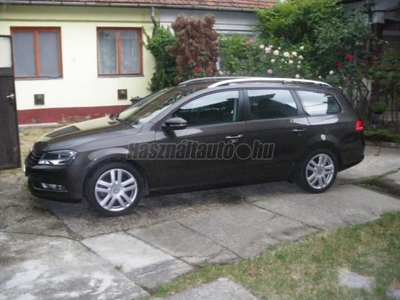 VOLKSWAGEN PASSAT VII Variant 2.0 CR TDI Comfortline 4Motion BMT